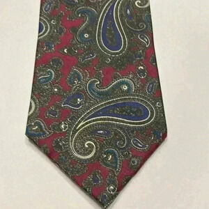 Envoy‎ tie